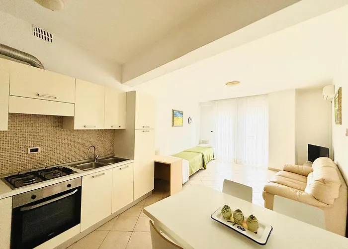 Sunny Home - Piazza Mazzini - Immobil Relax